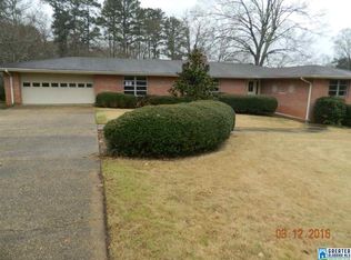 125 Cedar Ln, Bessemer, AL 35023
