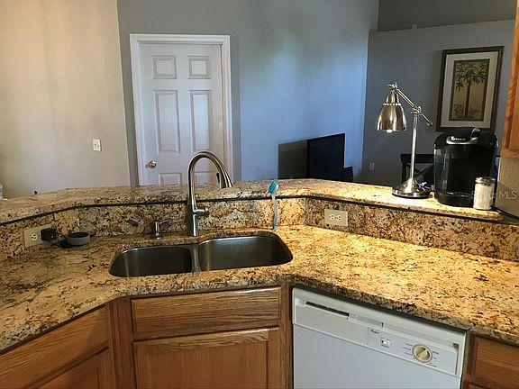 3rd image of 12407 Woodbury Cove Dr