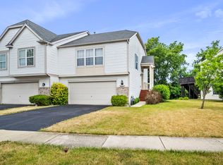 2447 Timber Springs Dr, Joliet, IL 60432