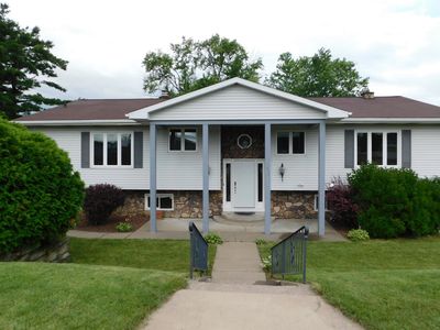 1270 Eastman St, Platteville, WI, 53818