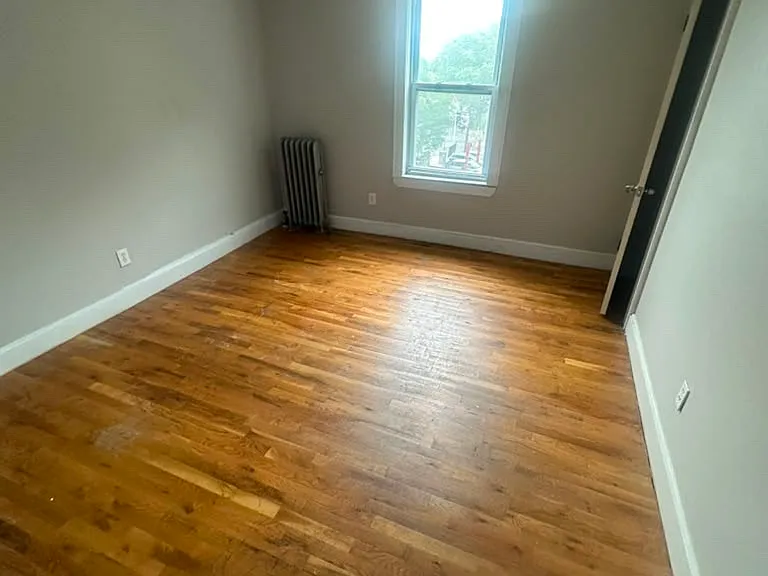 54 Hillside Ave #54L — Photo 8