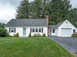 8 Savoy Ave, East Longmeadow, MA 01028