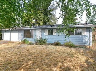 345 Cedar Ave, Woodburn, OR 97071