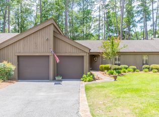 106 Fairway Cir, Valdosta, GA 31605