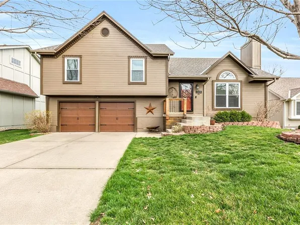 15414 W 148th Ter, Olathe, KS 66062