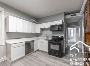 2132 W Iowa St, Chicago, IL 60622