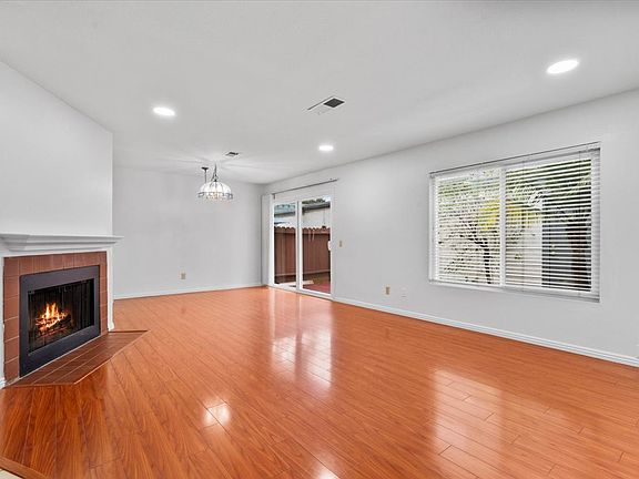 Living / dining room