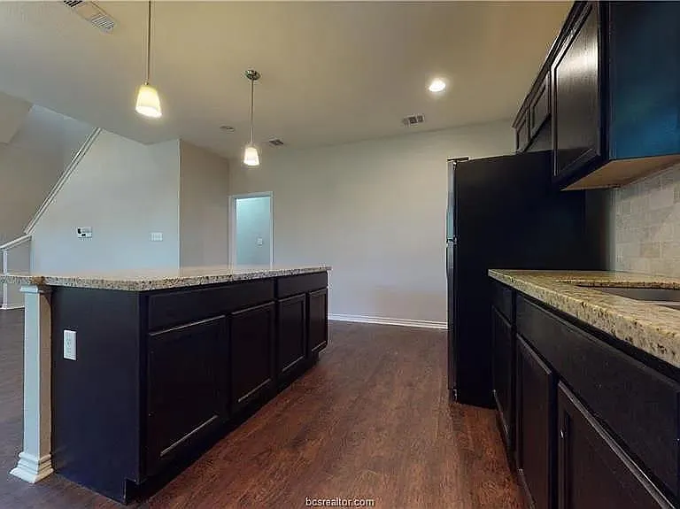 205B Sterling St — Photo 7