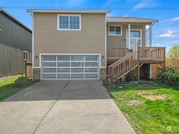 1002 E 71st Street Ct, Tacoma, WA 98404