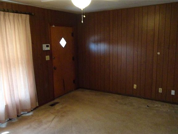 5th image of 1421 N Crawford Ave