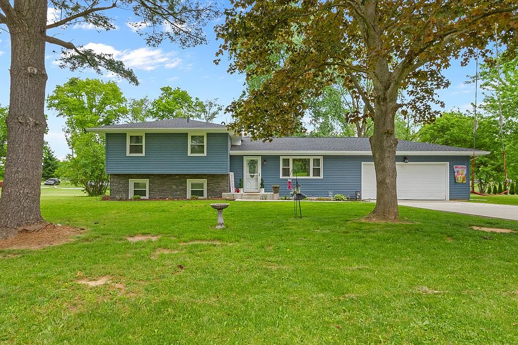 1495 Galaxy Ct, Mansfield, OH 44903 | Zillow