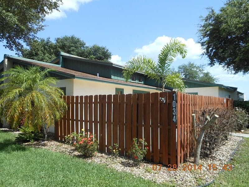 1st image of 1034 Manor Drive #9b