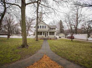 2022 Grand Blvd, Cedar Falls, IA 50613