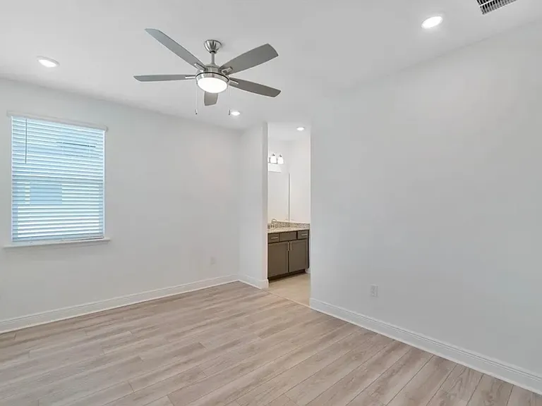 7446 Alpine Butterfly Ln — Photo 28