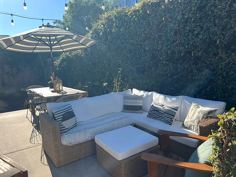 1496 Newport Ave — Photo 7