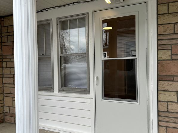 25 1/2 River St, Morgantown, WV