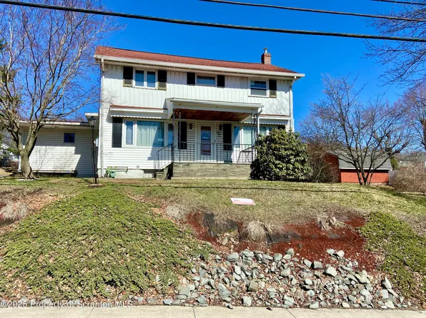 332 Main St, Archbald, PA 18403
