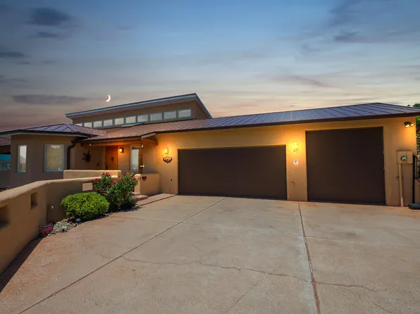 40 Camino Del Senador, Tijeras, NM 87059