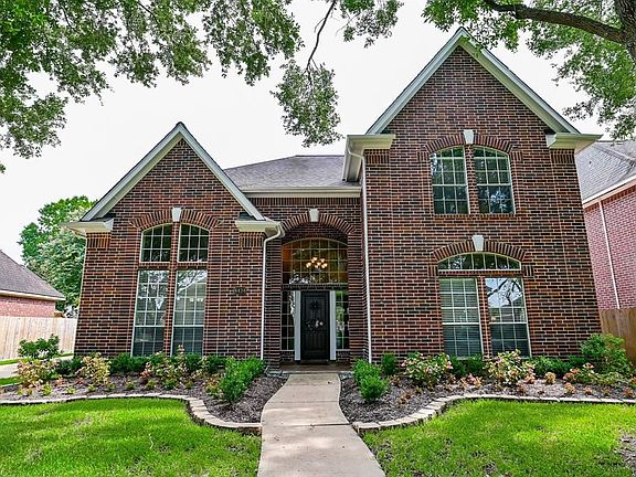 4th image of 6434 Lussier Dr