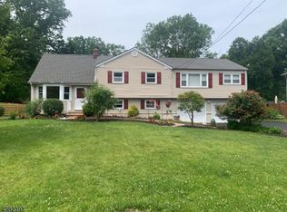 140 Johanson Ave, Hillsborough, NJ 08844