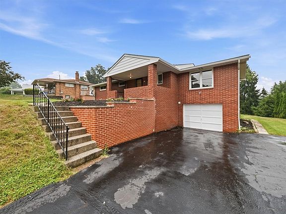 2nd image of 3119 Ridge Ave