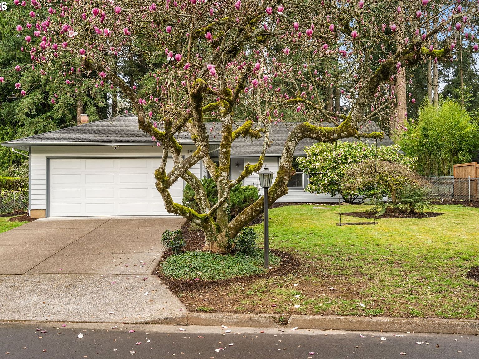 19135 SW Red Wing Ct, Lake Oswego, OR 97035 | Zillow