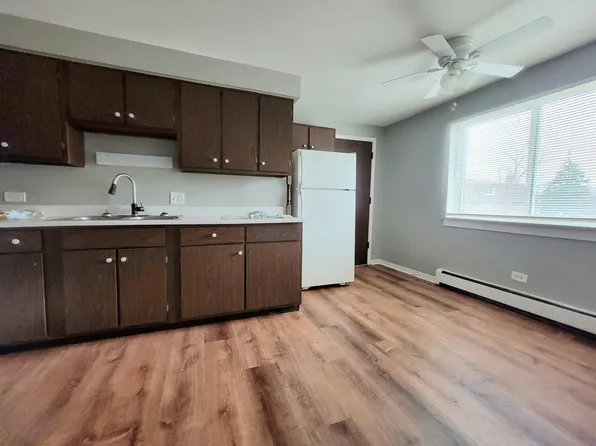 7101 170th St APT 1W, Tinley Park, IL 60477