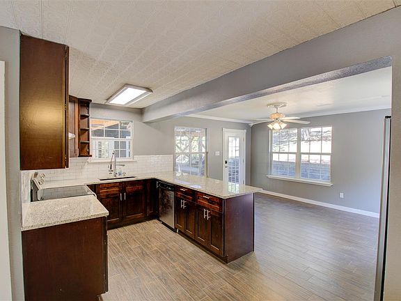 4th image of 1020 County Road 342 #C