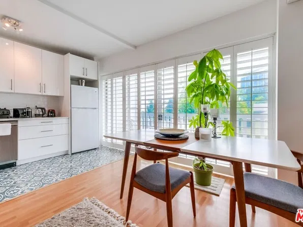 999 N Doheny Dr APT 302, West Hollywood, CA 90069