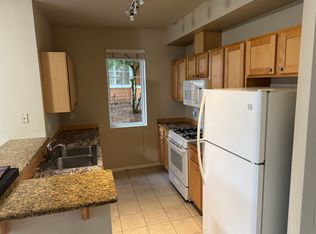 501 225th Ln NE APT G101, Sammamish, WA