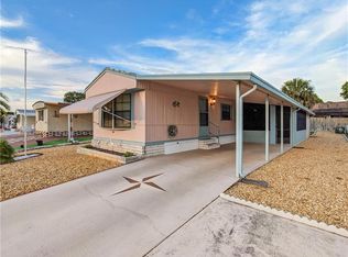 12300 Longhorn Dr, Hudson, FL 34667