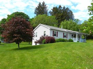 164 W 4th St, Corning, NY 14830
