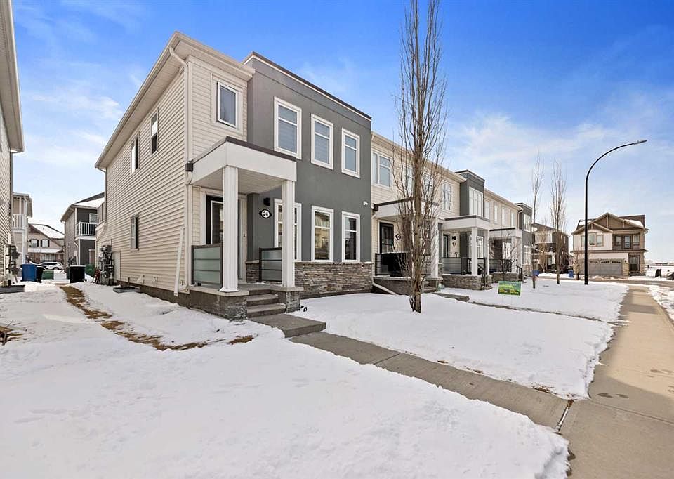 1st image of 24 N Cityscape Row NE