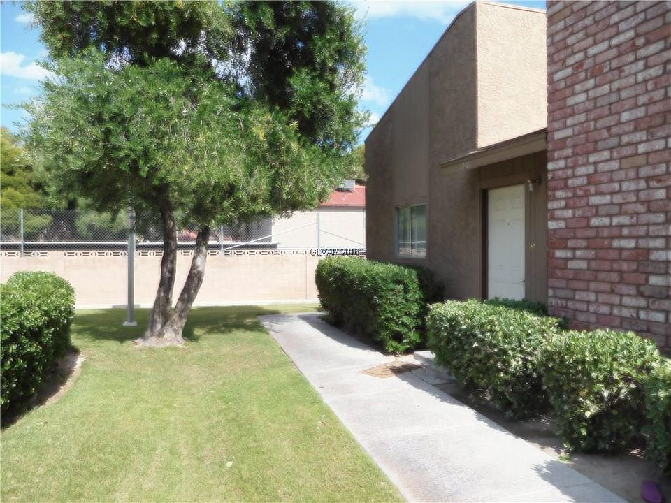 1st image of 4248 Rollingstone Dr