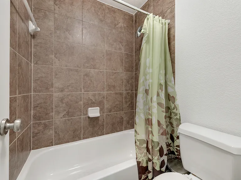 305 Blythe Bridge Dr — Photo 17