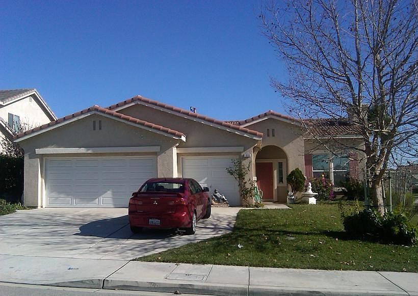 7039 Regal Park Dr