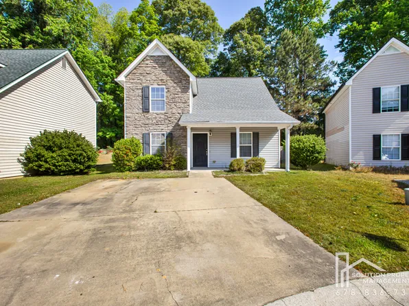 119 Twin Pines Ct, Dallas, GA 30132