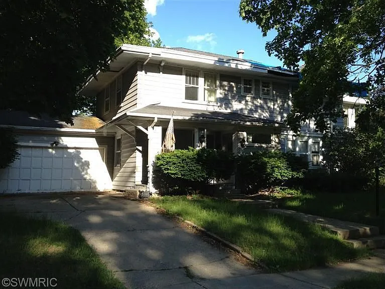 8 Elizabeth St photo 1