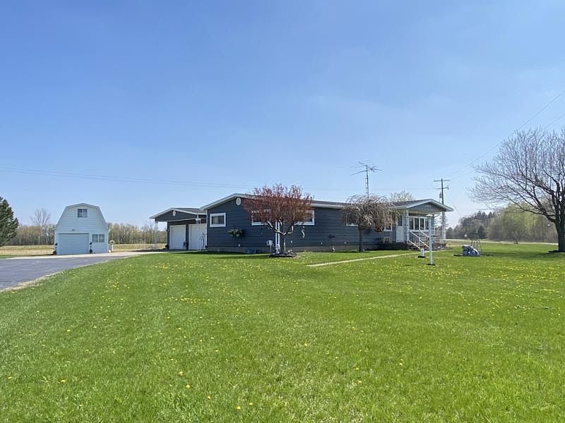 1993 S Van Dyke Rd, Bad Axe, MI 48413 Zillow