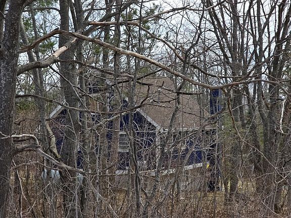 2nd image of 16019 Highland Pines Rd