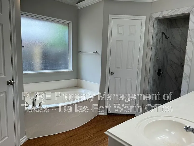 7724 Sagebrush Ct N — Photo 11
