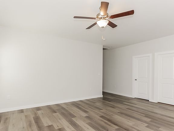 3rd image of 5224 Nevin Rd