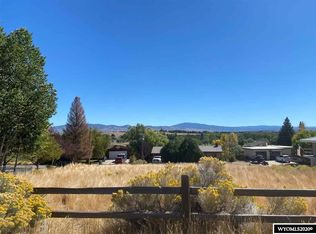 904 Cliff Dr, Saratoga, WY 82331