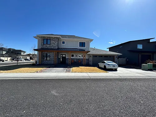 2545 Fryingpan Dr Photo 1