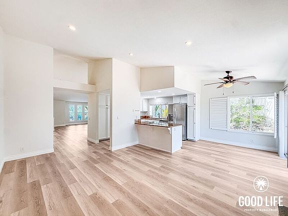 4th image of 11775 Scripps Lake Dr