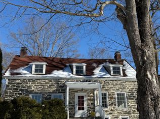 88 State Route 32 S, New Paltz, NY 12561