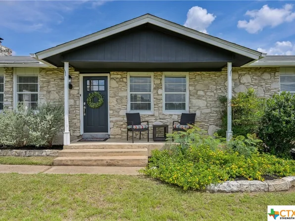 1103 Oakwood Dr, Leander, TX 78641