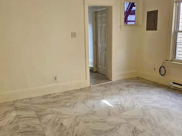 (undisclosed Address), Allentown, PA 18101