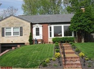 730 Francis Pl, Saint Louis, MO 63105