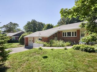 70 Pinehurst Rd, Holyoke, MA 01040